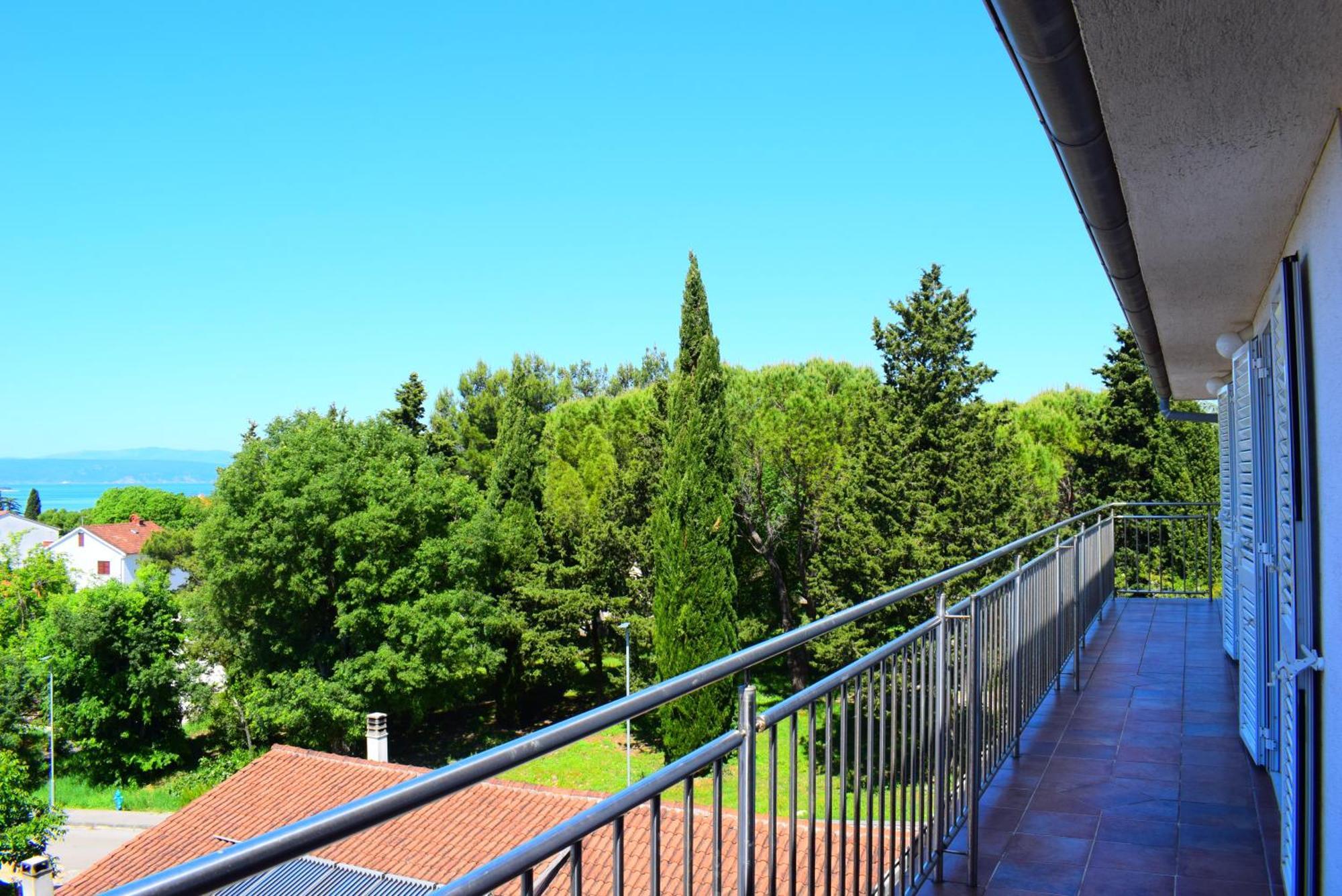 Apartments Milica Malinska Extérieur photo
