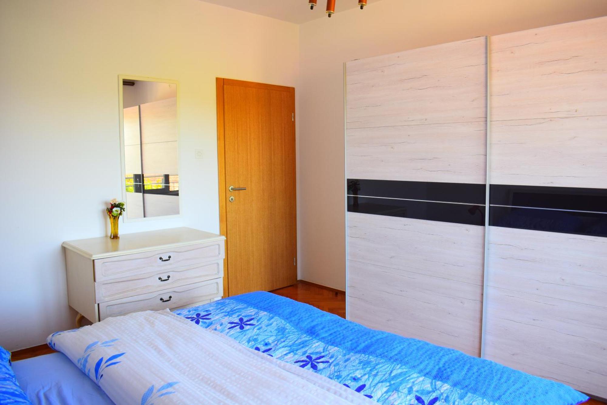 Apartments Milica Malinska Chambre photo
