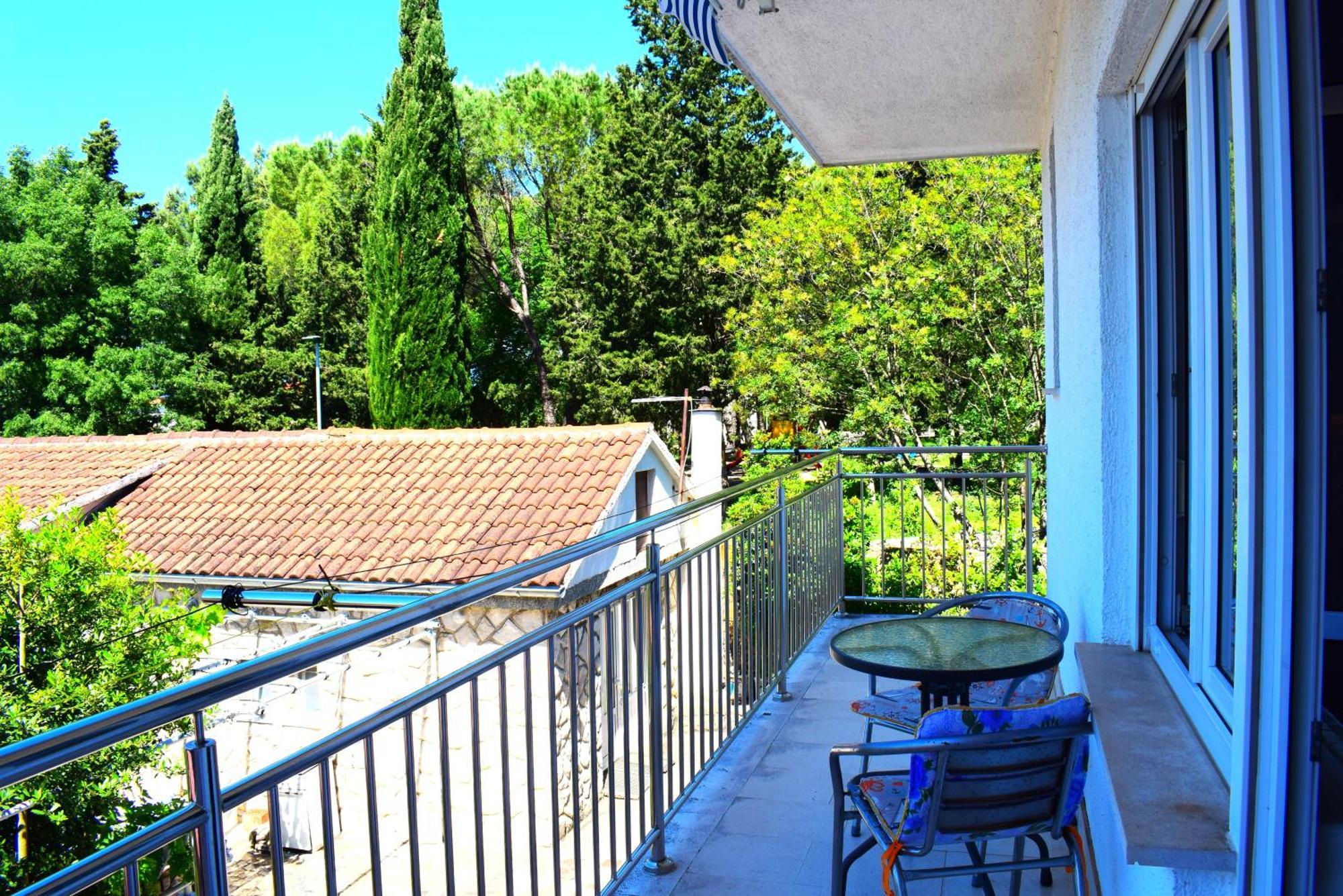 Apartments Milica Malinska Chambre photo
